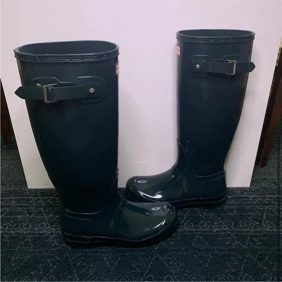Hunter Rubber Knee-High Boots - Picture 3 of 6